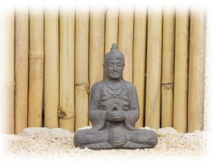 Dekofigur - thailändischer Buddha sitzend aus Steinguss 28 cm